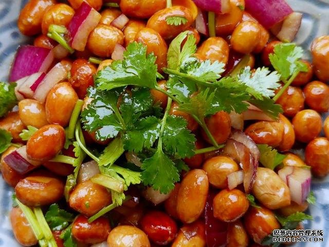 過(guò)年請(qǐng)客吃飯，這幾道下酒菜，你喜歡哪一道？趕緊學(xué)起來(lái)