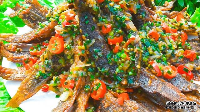 春節(jié)宅家中，捉了盆“水中人參”，寬油大火炸到焦香，很下飯