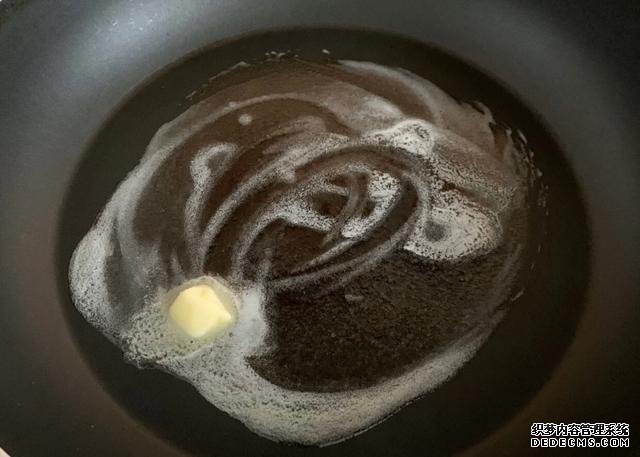 自制全網(wǎng)最火的漏奶華，簡直跟茶餐廳一模一樣